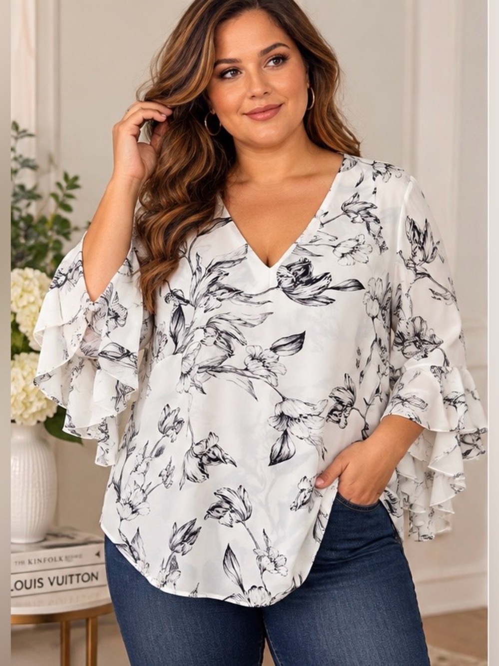 Chelsea & Theodore 2X Plus Size Ivory Black Floral V Neck Bell Sleeve Blouse